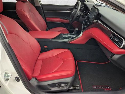 Used 2021 Toyota Camry XSE image 22