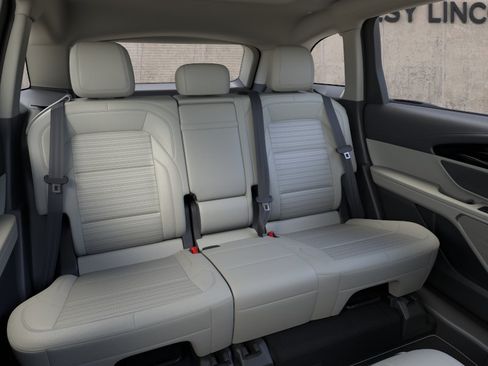 New 2026 Lincoln Nautilus Reserve w/ Jet Appearance Package AWD/4WD image 11