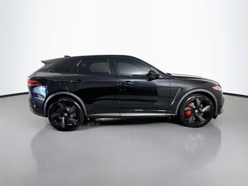 Used 2021 Jaguar F-PACE SVR AWD/4WD image 11