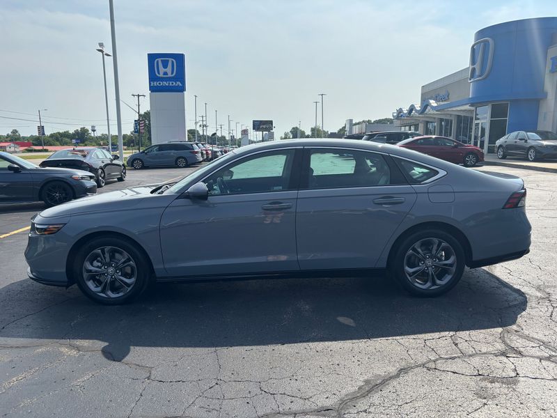 Certified 2023 Honda Accord EX-L image 1