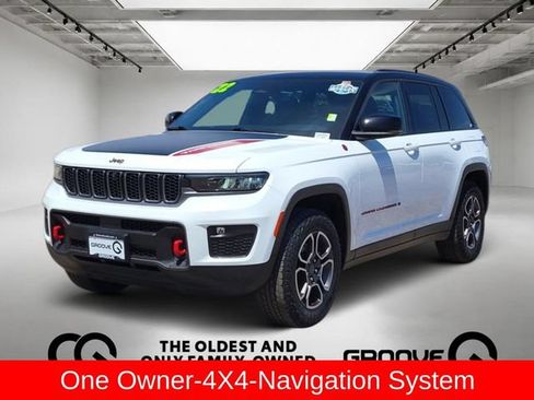 Used 2022 Jeep Grand Cherokee Trailhawk AWD/4WD image 1