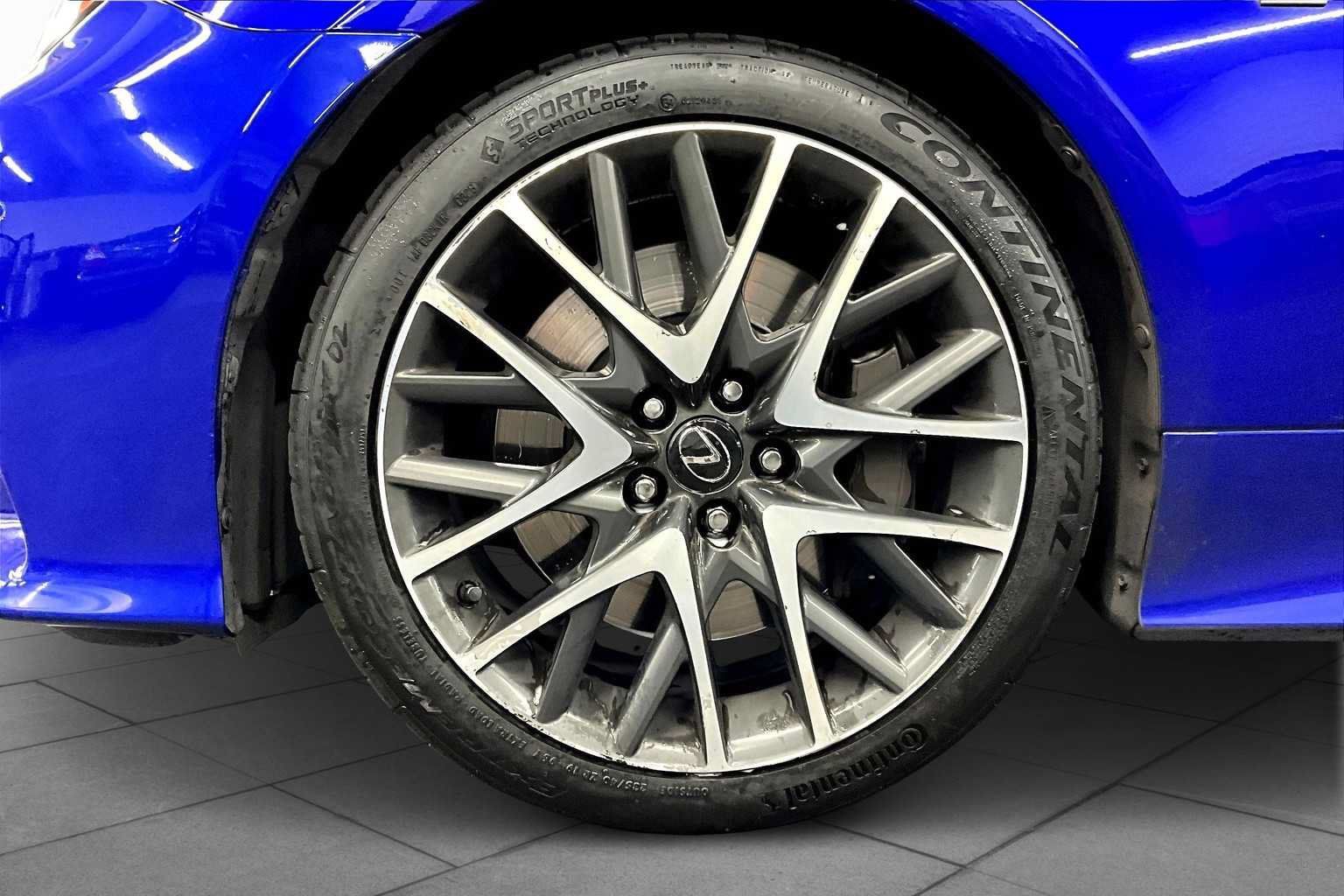 Used 2016 Lexus RC 200t RWD image 10