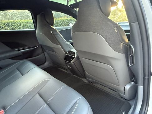 Used 2022 Lucid Air Grand Touring image 37