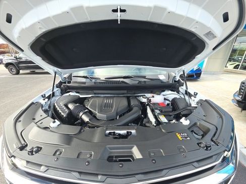 New 2026 Chevrolet Traverse LT w/ Enhanced Driving Package image 32