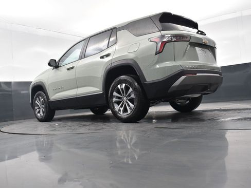 New 2026 Chevrolet Equinox LT image 17