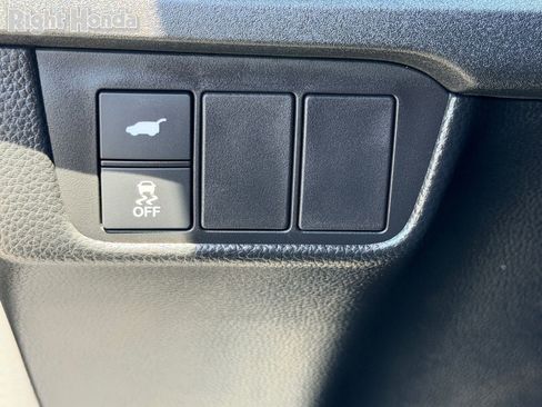 Used 2025 Honda CR-V Sport-L image 22