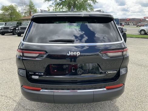 Used 2022 Jeep Grand Cherokee L Laredo w/ Luxury Tech Group I AWD/4WD image 10