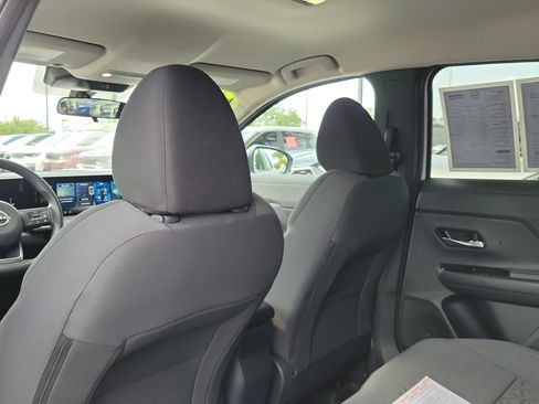 Certified 2026 Nissan Kicks SV FWD image 12