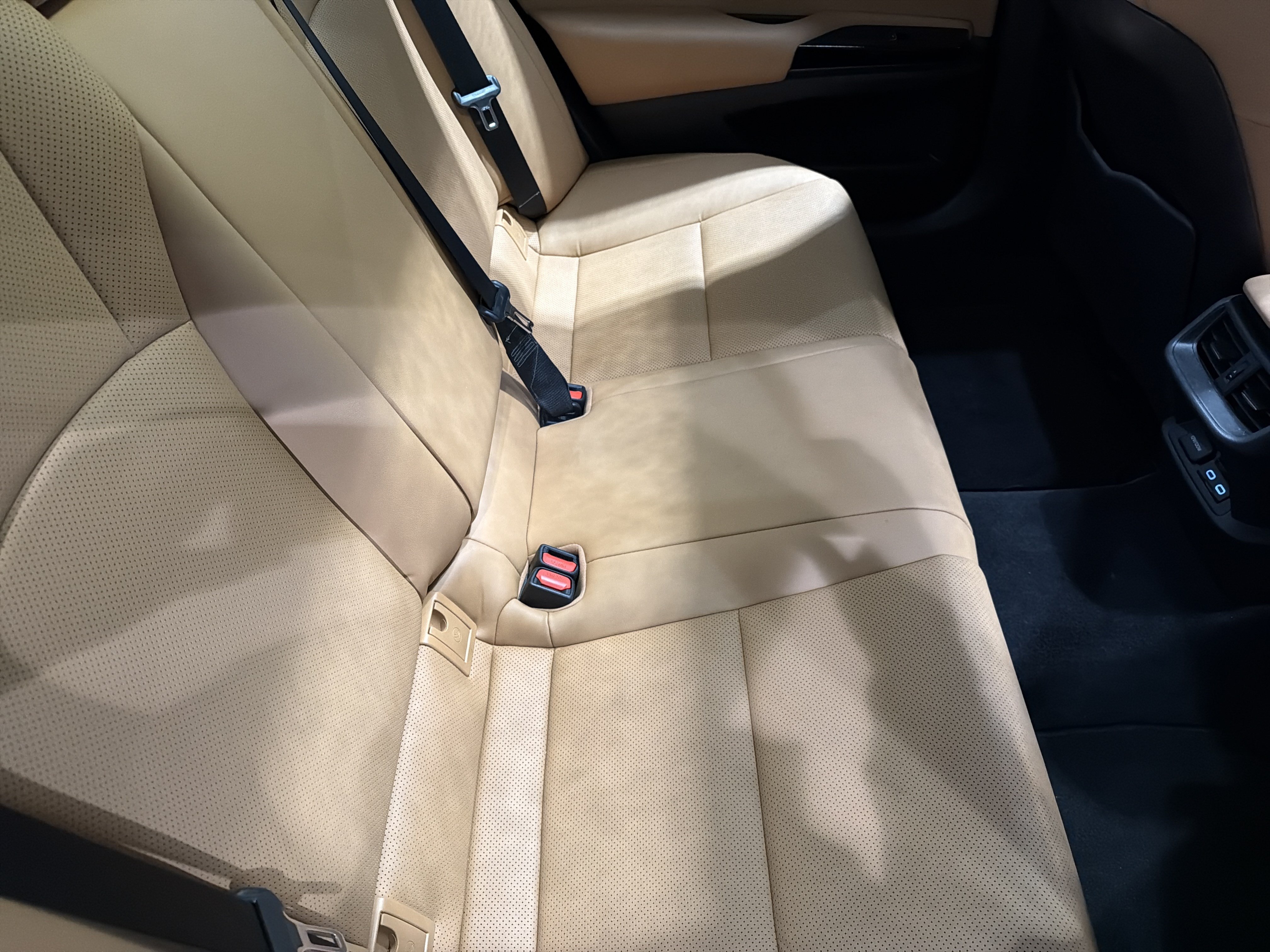 Used 2025 Lexus ES 350 w/ Premium Package FWD image 37