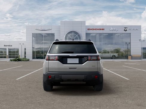 New 2026 Jeep Cherokee Overland w/ Trailer Tow Group AWD/4WD image 7