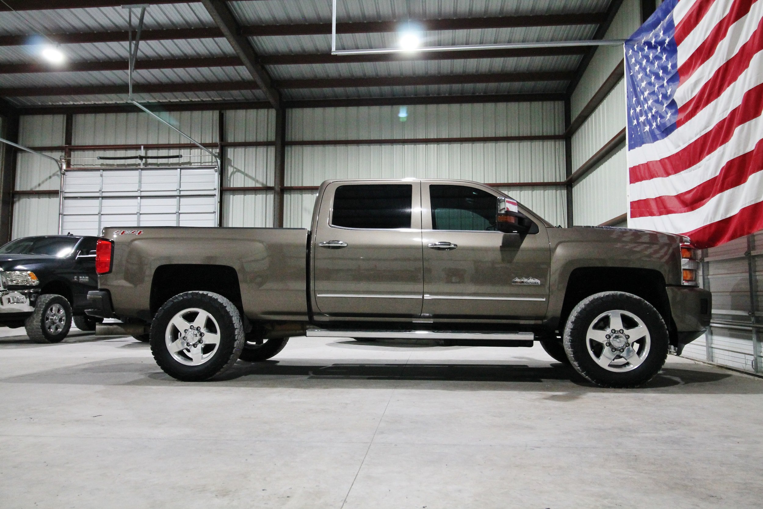Used 2015 Chevrolet Silverado 2500 High Country w/ Duramax Plus Package AWD/4WD image 15