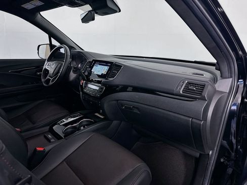 Used 2022 Honda Pilot Black Edition image 31