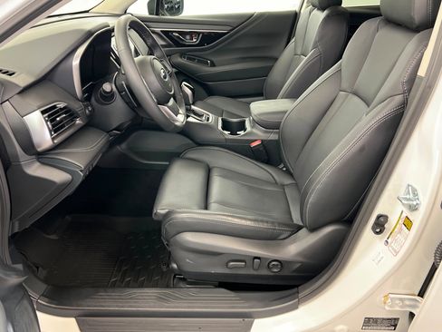Used 2025 Subaru Outback Limited w/ Popular Package #2 AWD/4WD image 17