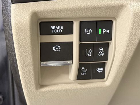 Used 2019 Acura MDX SH-AWD w/ Advance Package image 21