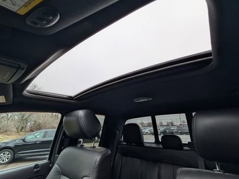Used 2014 Ford F150 FX4 w/ Equipment Group 402A Luxury AWD/4WD image 24