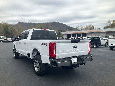 New 2026 Ford F250 XL AWD/4WD image 7