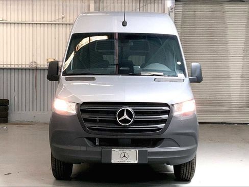 New 2025 Mercedes-Benz Sprinter 2500 image 3