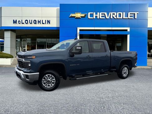 Certified 2025 Chevrolet Silverado 2500 LT w/ Convenience Package image 1