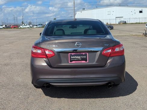 Used 2017 Nissan Altima 2.5 SV image 7