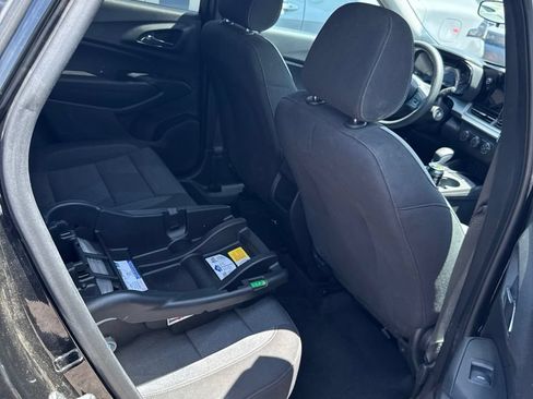 Used 2024 Chevrolet Trax LS FWD image 15