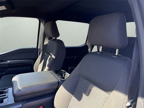 Used 2024 Ford F150 XLT w/ XLT Black Appearance Package image 8