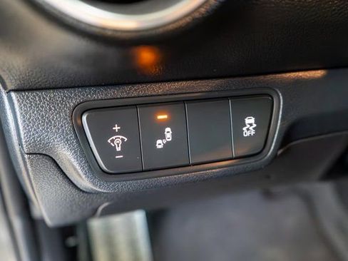 Used 2023 Kia Forte GT-Line image 20