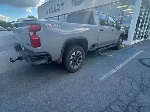 Used 2024 Chevrolet Silverado 2500 Custom w/ Custom Value Package AWD/4WD image 2