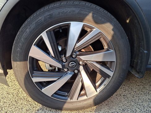 Certified 2023 Nissan Murano SL w/ SL Moonroof Package AWD/4WD image 4
