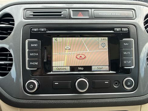 Used 2012 Volkswagen Tiguan SE AWD/4WD image 21