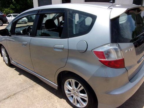 Used 2010 Honda Fit Sport image 4