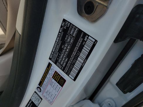 New 2026 Mercedes-Benz GLS 450 4MATIC image 36