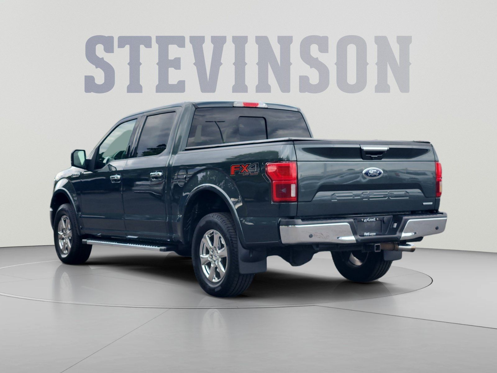 Used 2018 Ford F150 Lariat w/ Equipment Group 502A Luxury AWD/4WD image 3