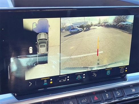 Used 2022 GMC Sierra 1500 Elevation w/ Elevation Premium Package image 27