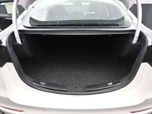 Used 2019 Ford Fusion SE image 17