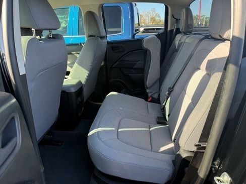 Used 2020 Chevrolet Colorado W/T w/ WT Convenience Package image 12