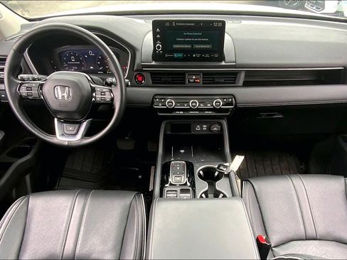Used 2024 Honda Pilot Elite image 16