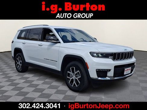 Used 2023 Jeep Grand Cherokee L Limited w/ Luxury Tech Group II AWD/4WD image 1