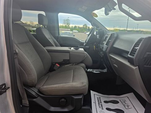 Used 2018 Ford F150 XLT w/ XTR Package AWD/4WD image 14