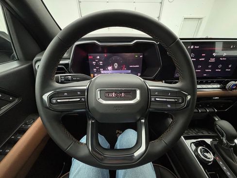 New 2026 GMC Canyon AT4 w/ Nightfall Essentials Package image 23