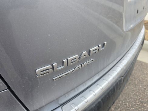 Used 2023 Subaru Ascent Touring image 10