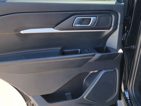 Used 2026 Ford Explorer Tremor w/ Tremor Convenience Package AWD/4WD image 57