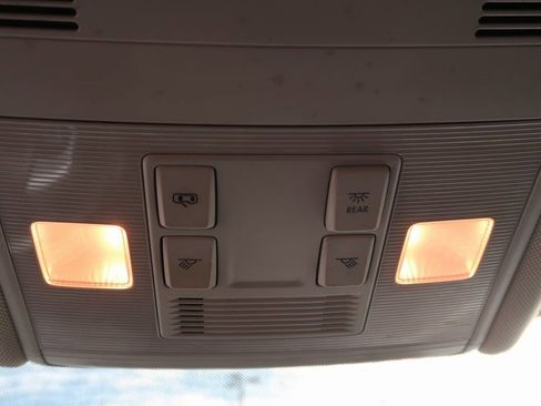 Used 2019 Volkswagen Jetta S image 27