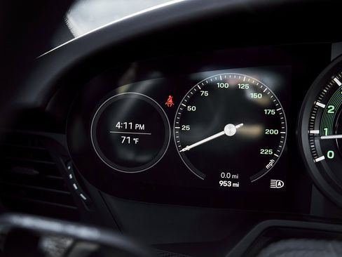 Used 2024 Porsche 911 S/T w/ Extended Leather Package image 60