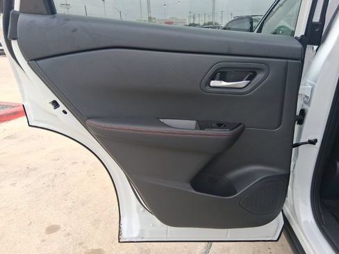 New 2026 Nissan Rogue SV AWD/4WD image 28