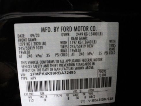 Used 2024 Ford Edge Titanium image 22