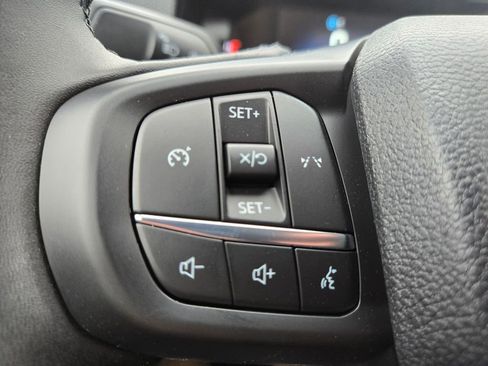 New 2025 Ford Ranger XLT w/ FX4 Off-Road Package image 15