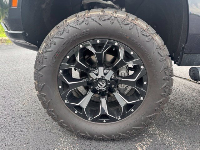 Used 2025 Chevrolet Tahoe Z71 AWD/4WD image 12