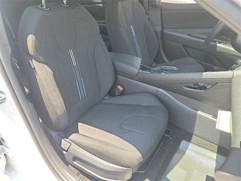 New 2025 Hyundai Elantra Sport image 13