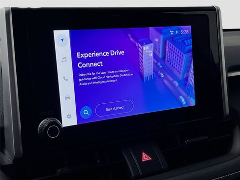 Used 2025 Toyota RAV4 XLE image 7