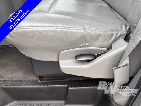 Used 2009 Ford E-350 and Econoline 350 XLT RWD image 15